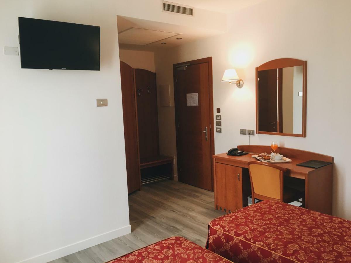Hotel Alla Croce Negrisia Esterno foto