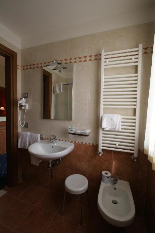 Hotel Alla Croce Negrisia Esterno foto